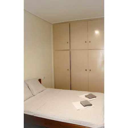 Loutraki Suites Apartment