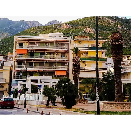 Loutraki Suites Apartman