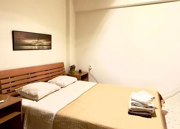 Loutraki Suites * Лоутраки