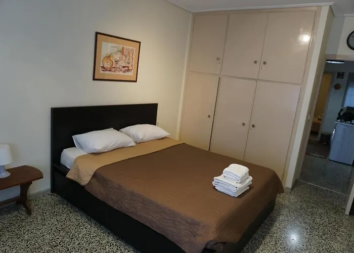 Апартаменты Loutraki Suites