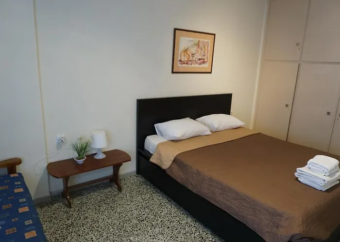 Loutraki Suites Апартаменты Лоутраки