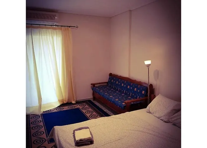 Апартаменты Loutraki Suites